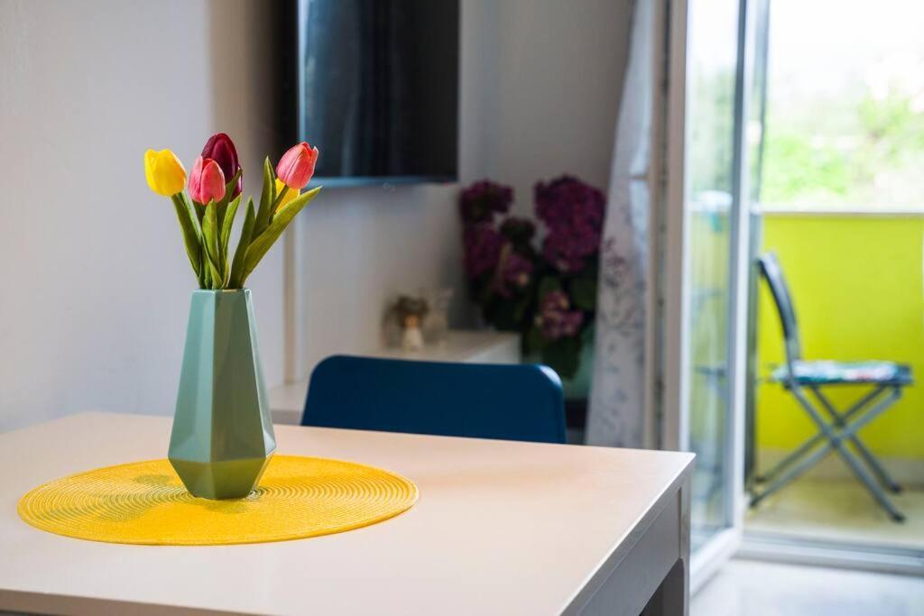 Apartman Nane Σολίν Εξωτερικό φωτογραφία