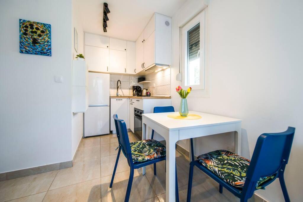 Apartman Nane Σολίν Εξωτερικό φωτογραφία